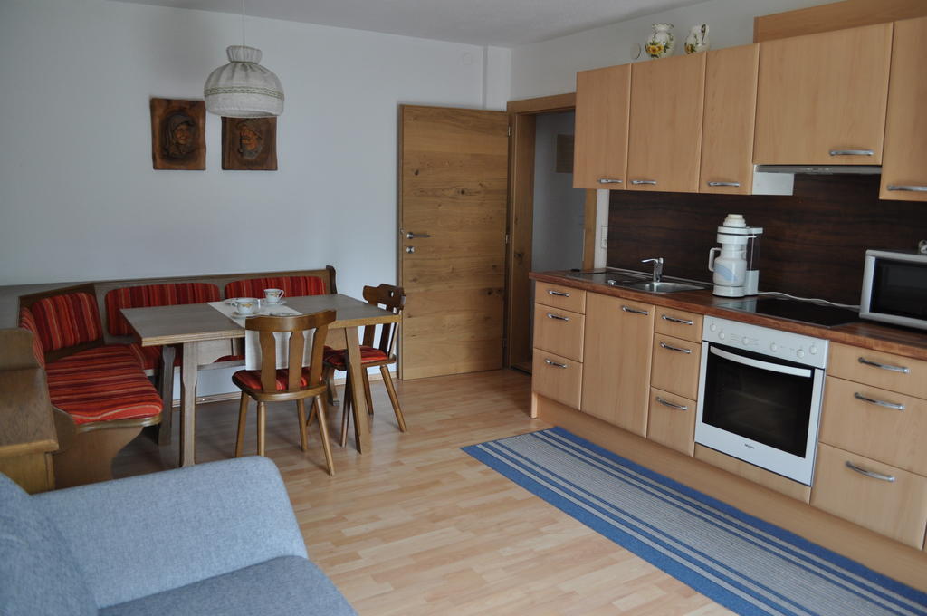 Ferienwohnung Haus Tina Bach  Zimmer foto